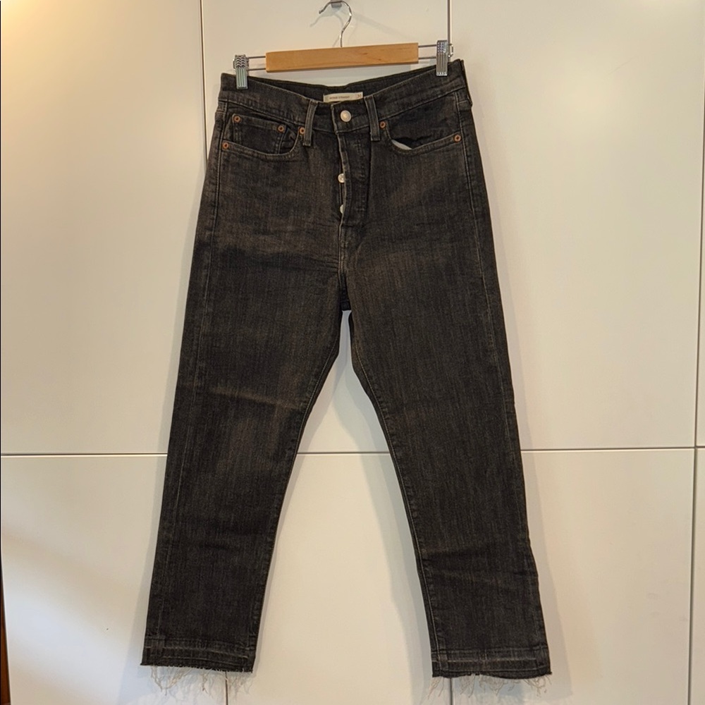 Signature by Levi Strauss Women's Wedgie Black Wash Straight Leg Jeans EUC sz30